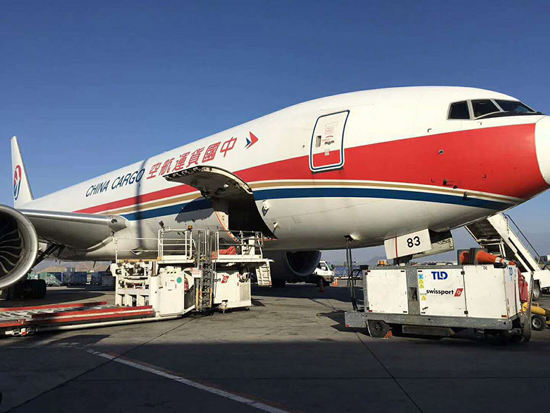 中國國際航空包機運輸合同